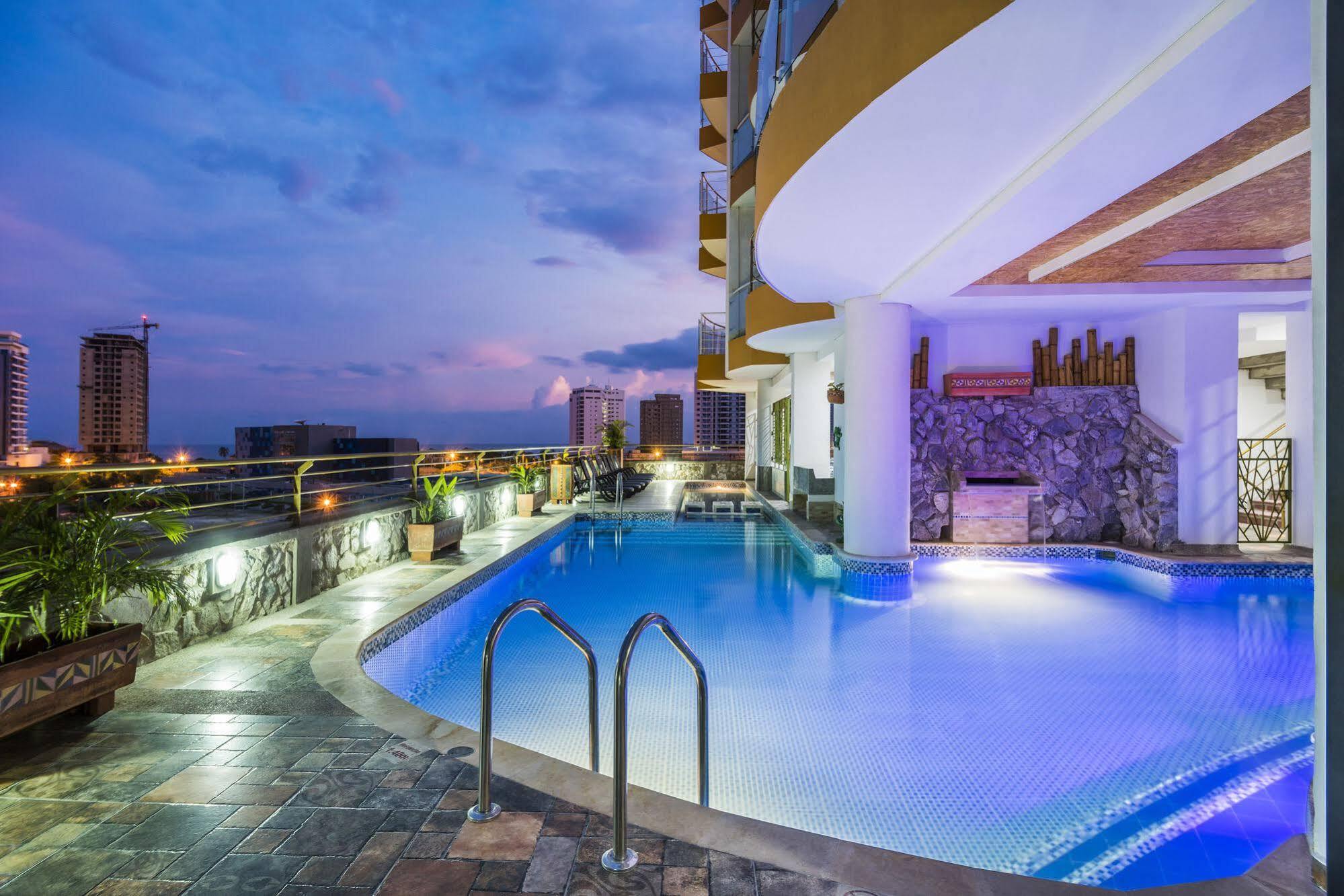 Terrazas Tayrona Travelers Apartamentos Y Suites Santa Marta  Bagian luar foto